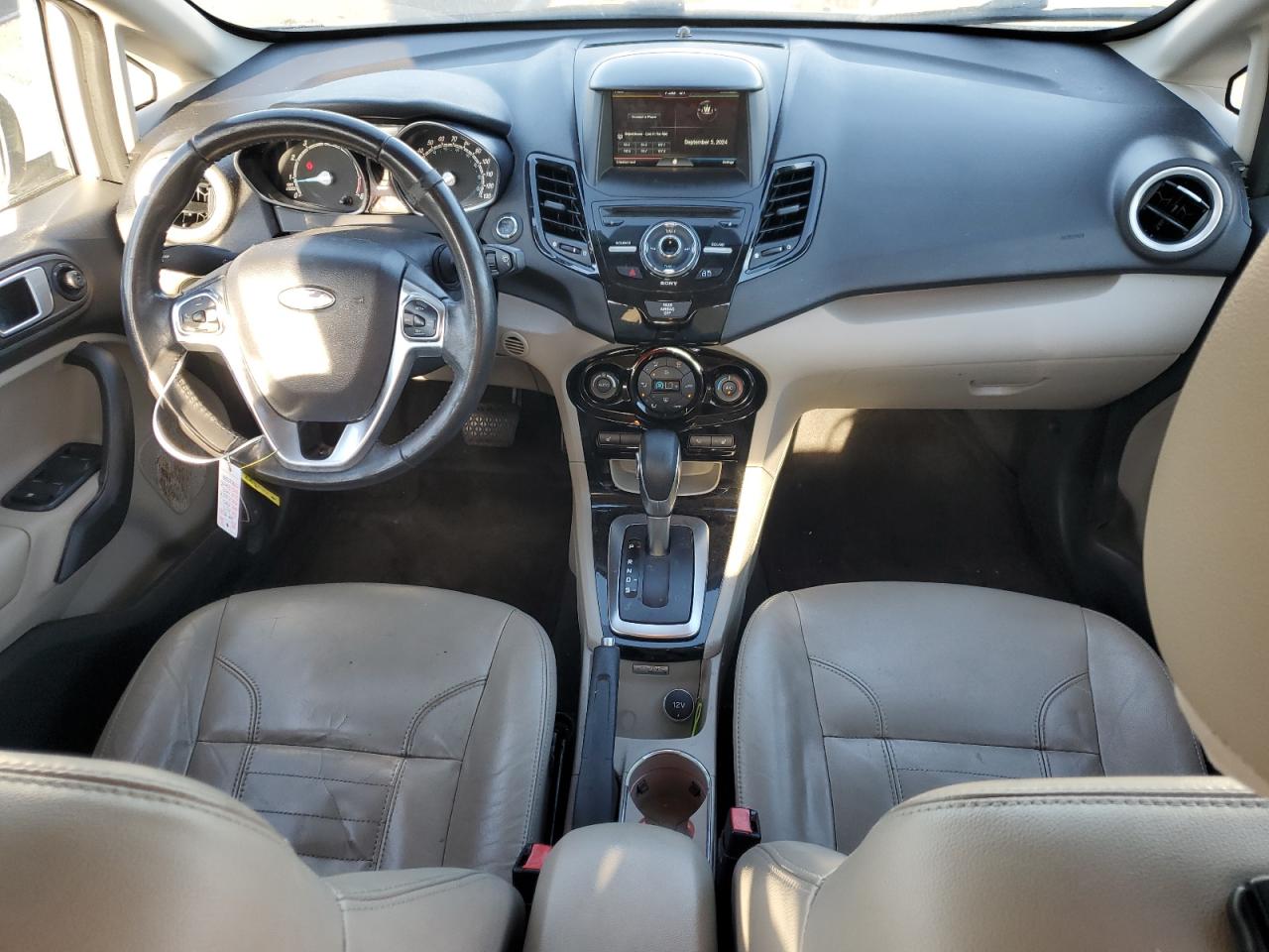 2015 Ford Fiesta VIN 3FADP4FJ6FM159377 Copart auction photo, rear end / minor dent/scratches damage thumbnail 8