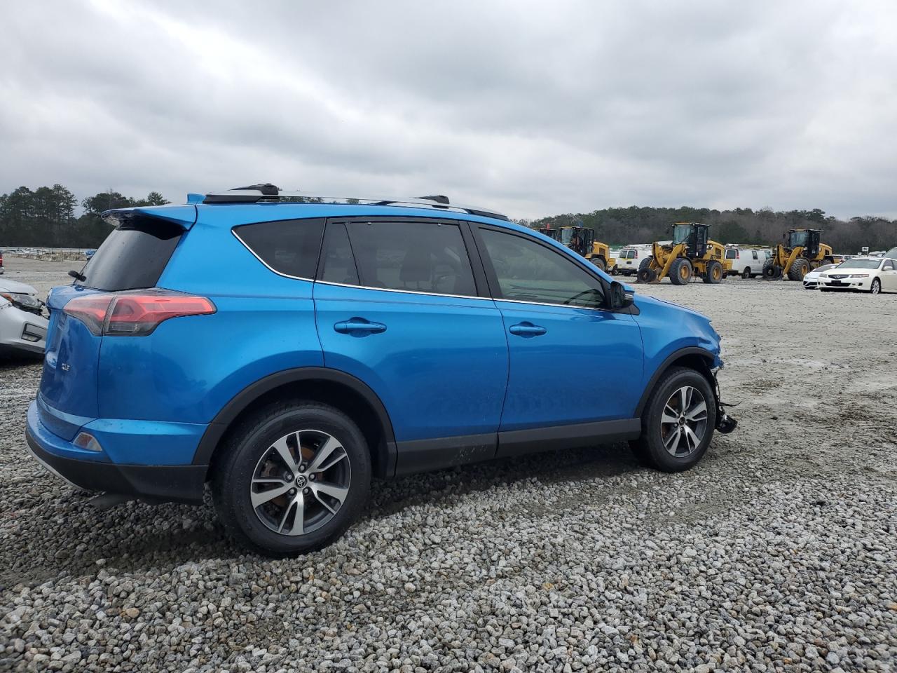 2017 Toyota RAV 4 VIN JTMWFREV3HJ120544 Copart auction photo, front end / undercarriage damage thumbnail 3