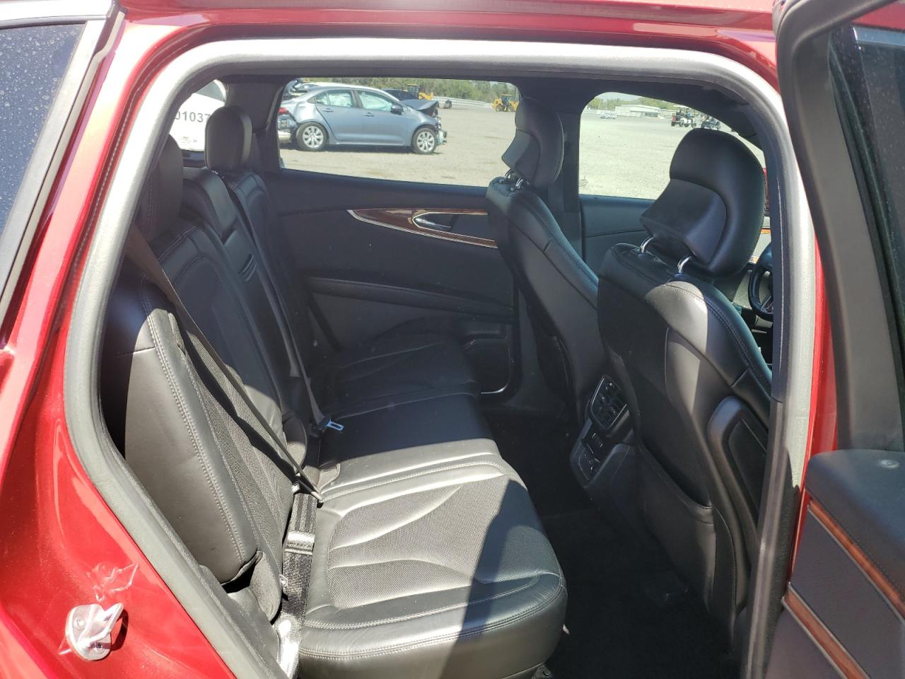 2017 Lincoln MKX VIN 2LMPJ6LR2HBL26384 Copart auction photo, front end / side damage thumbnail 11