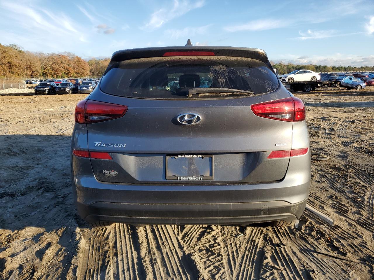 2019 Hyundai Tucson VIN KM8J2CA47KU968413 Copart auction photo, front end / minor dent/scratches damage thumbnail 6
