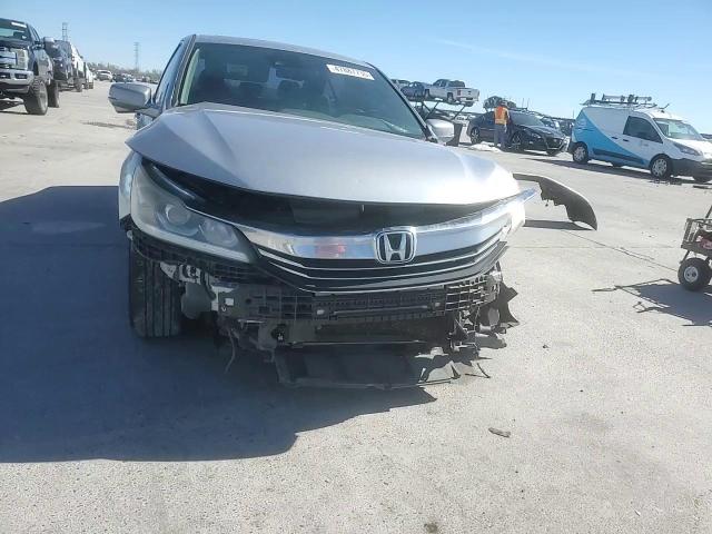 2017 Honda Accord VIN 1HGCR3F08HA043875 Copart auction photo, front end damage thumbnail 10