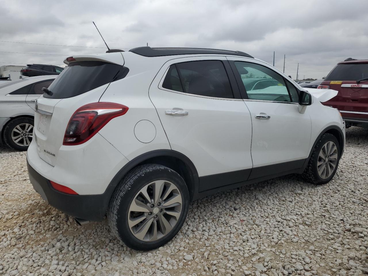 2020 Buick Encore VIN KL4CJASB0LB070423 Copart auction photo, front end / minor dent/scratches damage thumbnail 3
