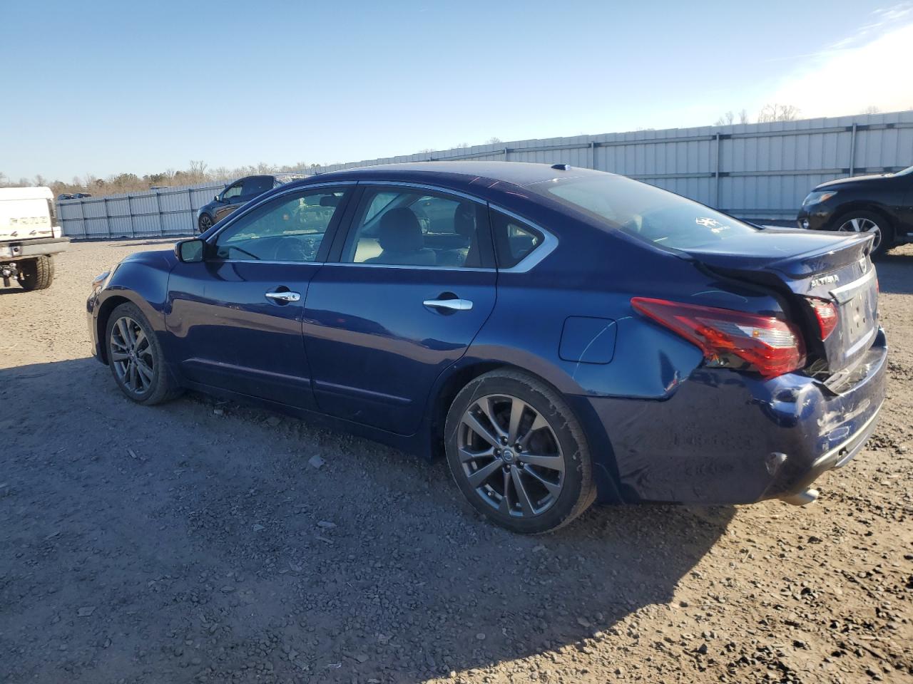 2018 Nissan Altima VIN 1N4AL3AP7JC245960 Copart auction photo, rear end / minor dent/scratches damage thumbnail 2