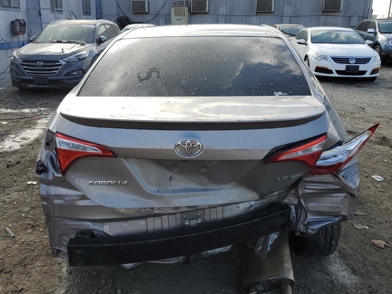 2016 Toyota Corolla VIN 5YFBPRHE2GP376403 Copart auction photo, rear end / front end damage thumbnail 6