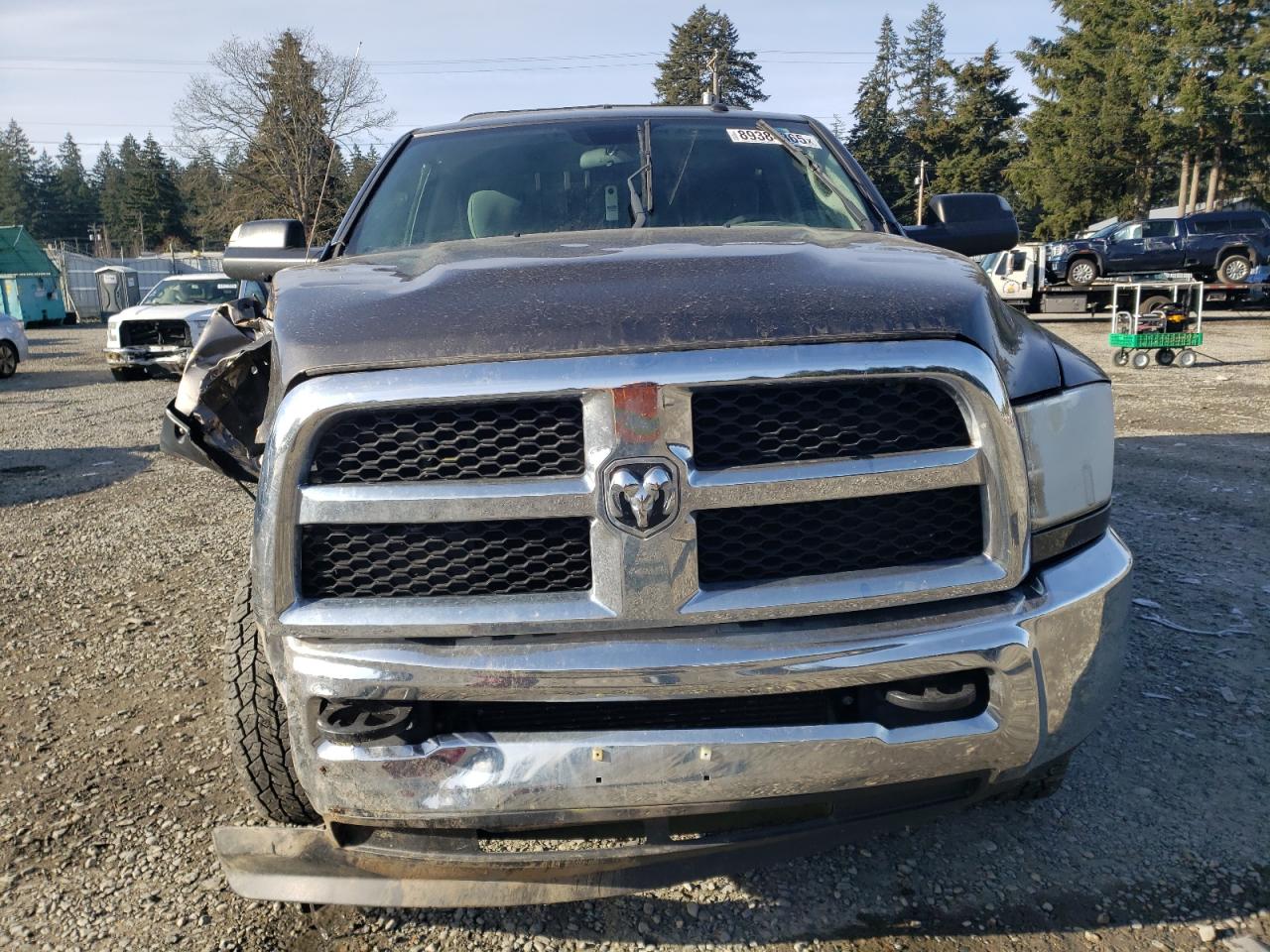 2018 RAM 3500 VIN 3C63R3AL9JG172593 Copart auction photo, front end / side damage thumbnail 5
