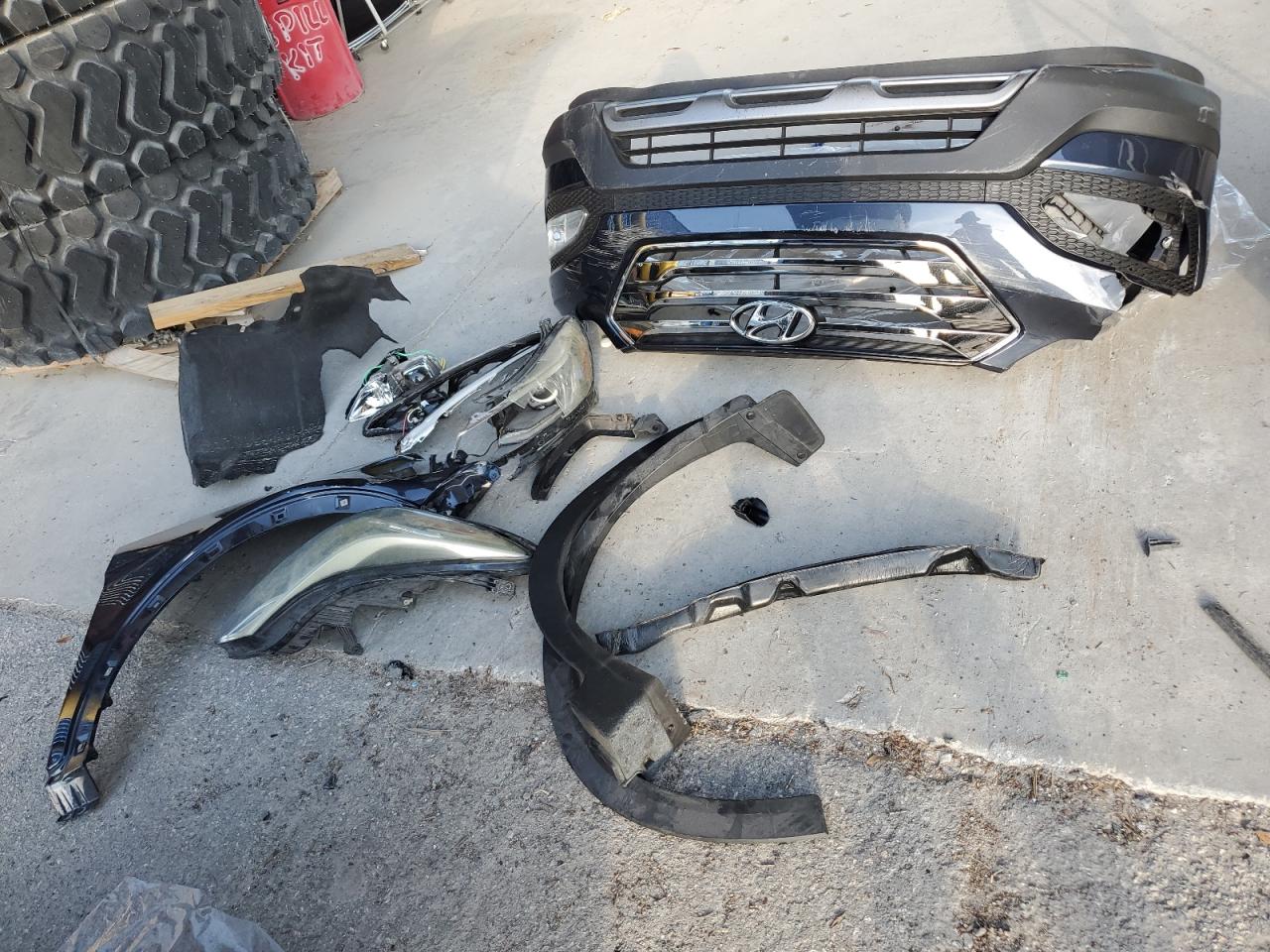 2013 Hyundai Santa Fe VIN 5XYZU3LAXDG088458 Copart auction photo, front end damage thumbnail 15