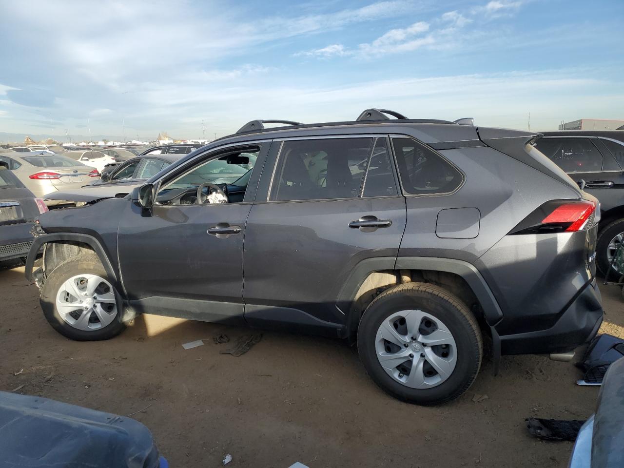 2019 Toyota RAV 4 VIN JTMF1RFV8KD041521 Copart auction photo, front end damage thumbnail 2