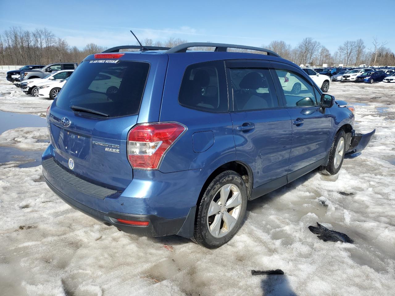 2015 Subaru Forester VIN JF2SJADCXFH837754 Copart auction photo, front end damage thumbnail 3