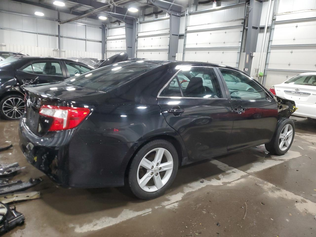 2014 Toyota Camry VIN 4T1BF1FK8EU338120 Copart auction photo, front end damage thumbnail 3
