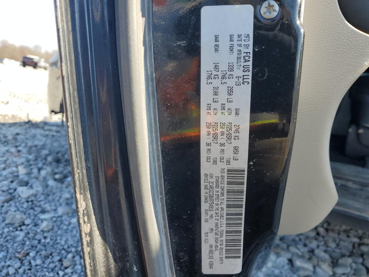 2019 Dodge Caravan VIN 2C4RDGCG8KR754916 Copart auction photo, rear end / side damage thumbnail 14