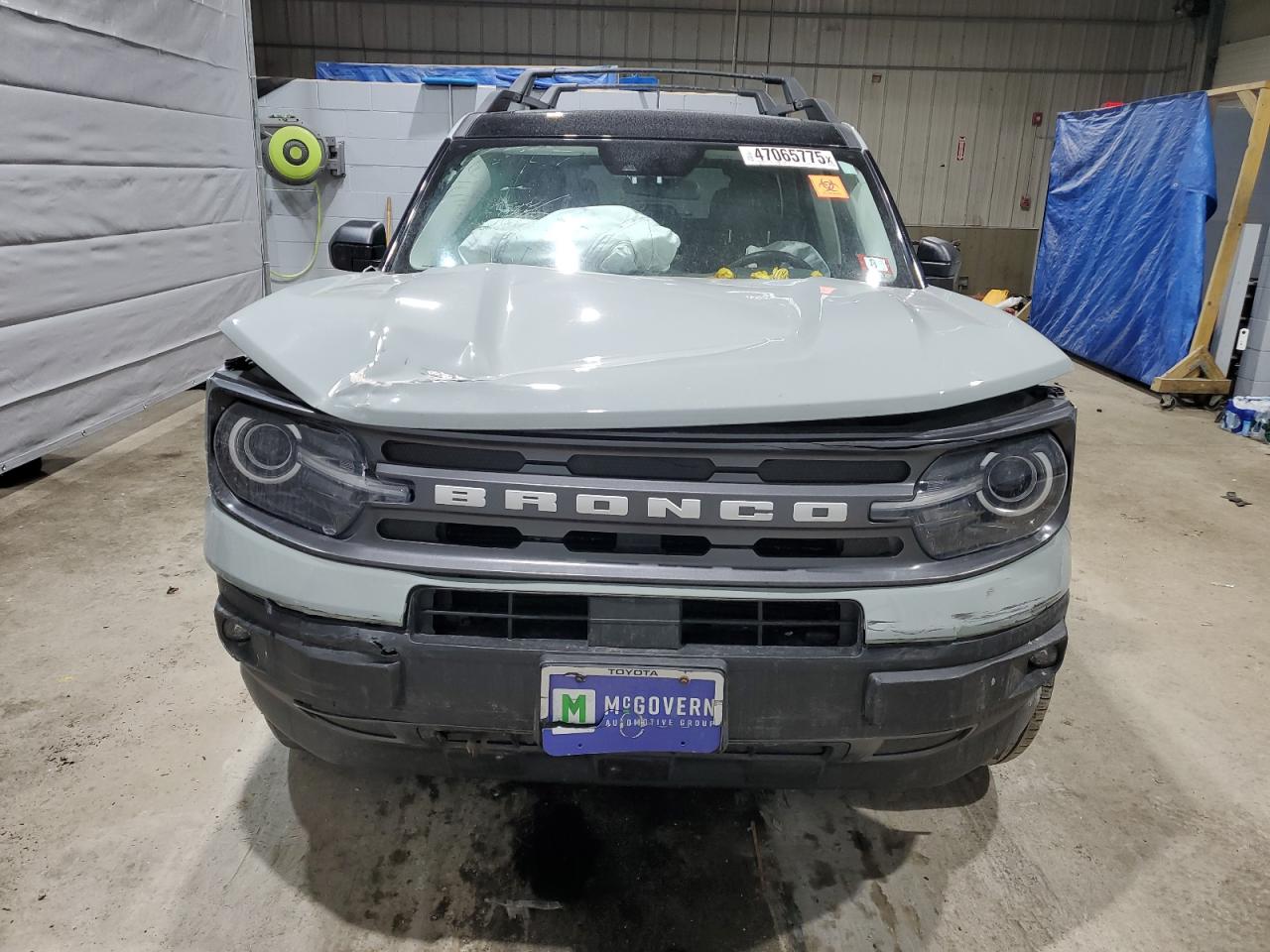 2021 Ford Bronco VIN 3FMCR9B62MRB37693 Copart auction photo, front end / minor dent/scratches damage thumbnail 5