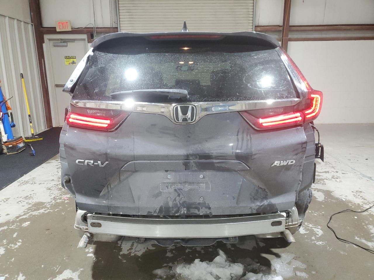 2022 Honda CR-V VIN 2HKRW2H88NH647378 Copart auction photo, side / rear end damage thumbnail 6