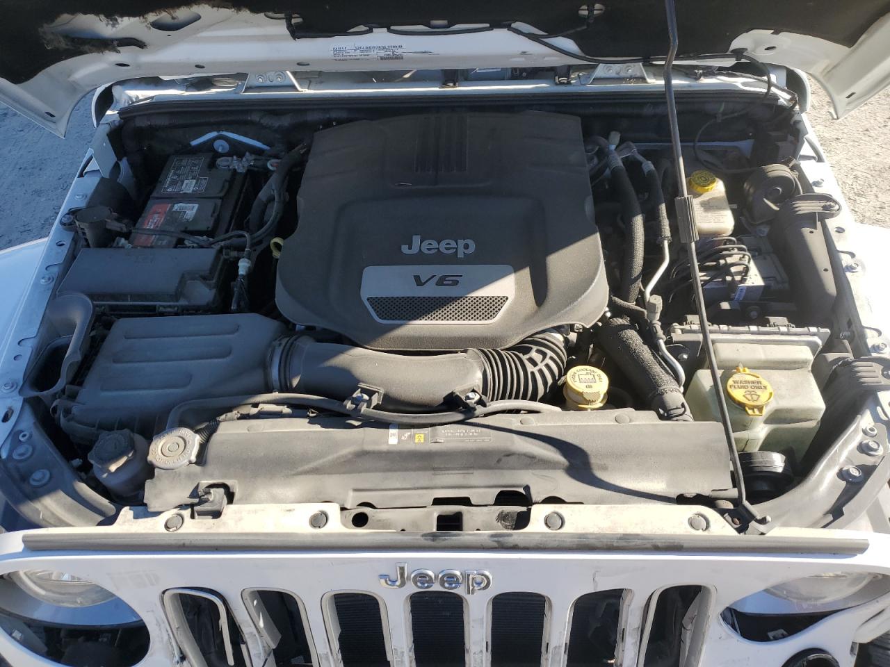 2017 Jeep Wrangler VIN 1C4BJWEG9HL674477 Copart auction photo, front end / minor dent/scratches damage thumbnail 12