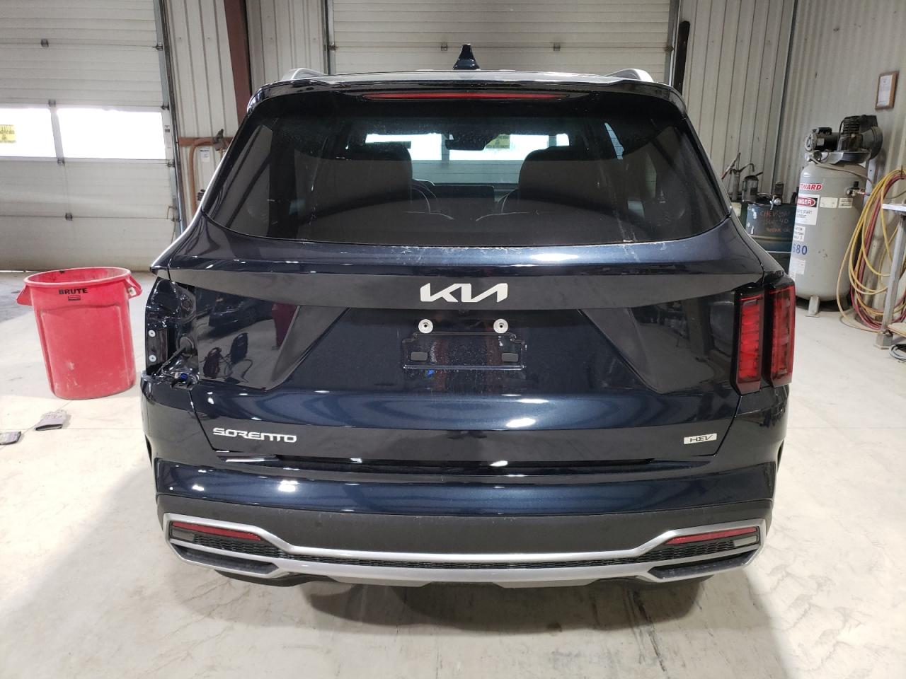 2023 KIA Sorento VIN KNDRHDLGXP5221165 Copart auction photo, all over damage thumbnail 6