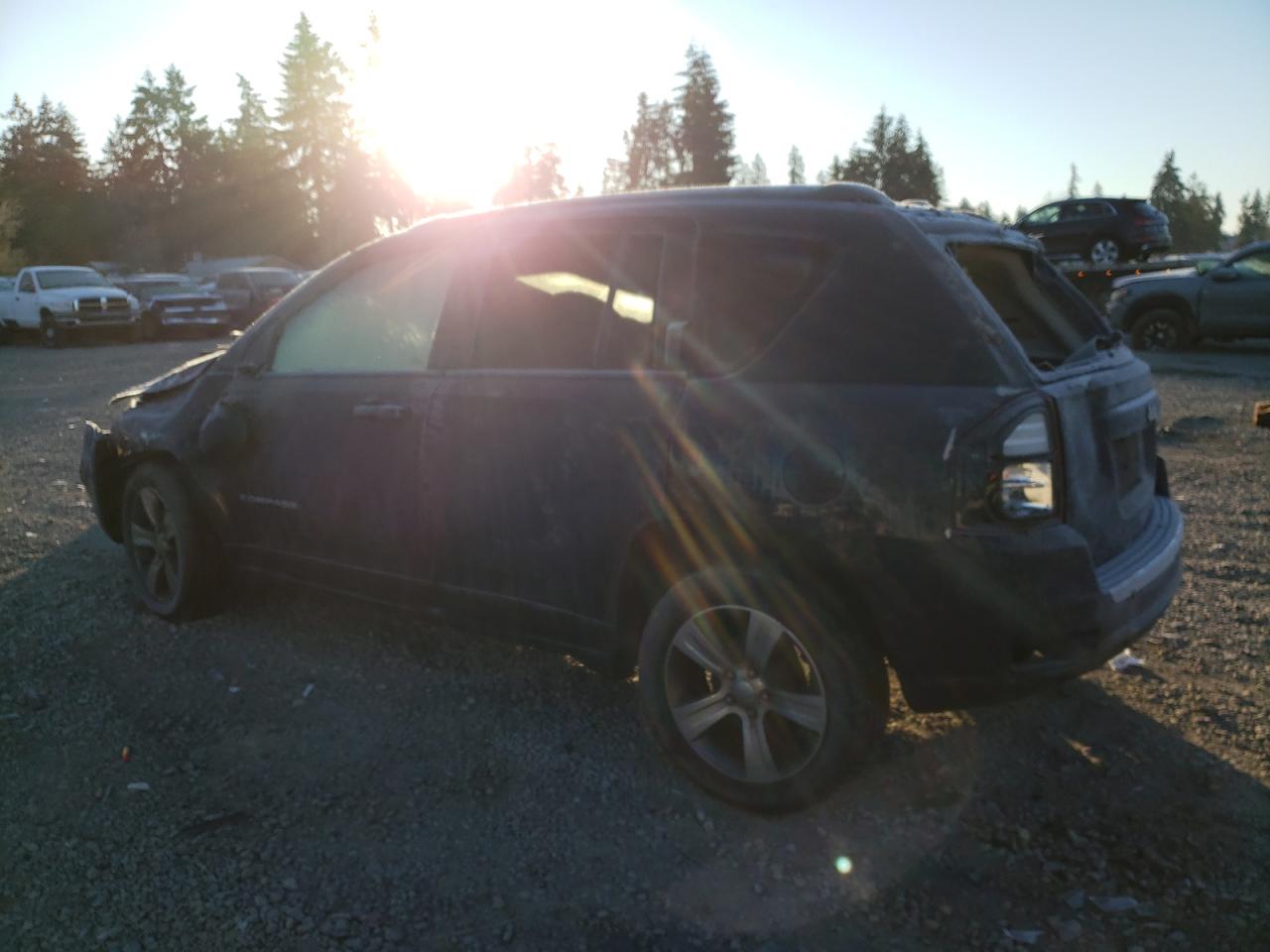 2016 Jeep Compass VIN 1C4NJCEA4GD807050 Copart auction photo, rollover damage thumbnail 2