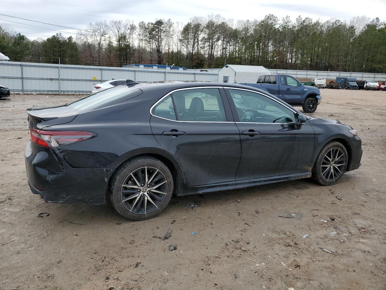 2022 Toyota Camry VIN 4T1G11AK8NU672465 Copart auction photo, side / front end damage thumbnail 3