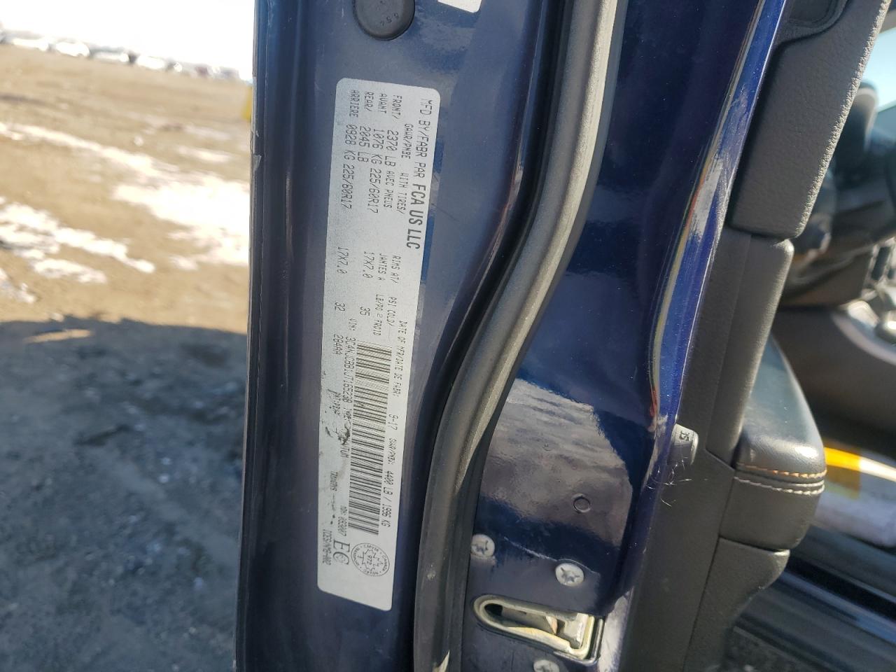 2018 Jeep Compass VIN 3C4NJCBB1JT165238 Copart auction photo, vandalism damage thumbnail 13