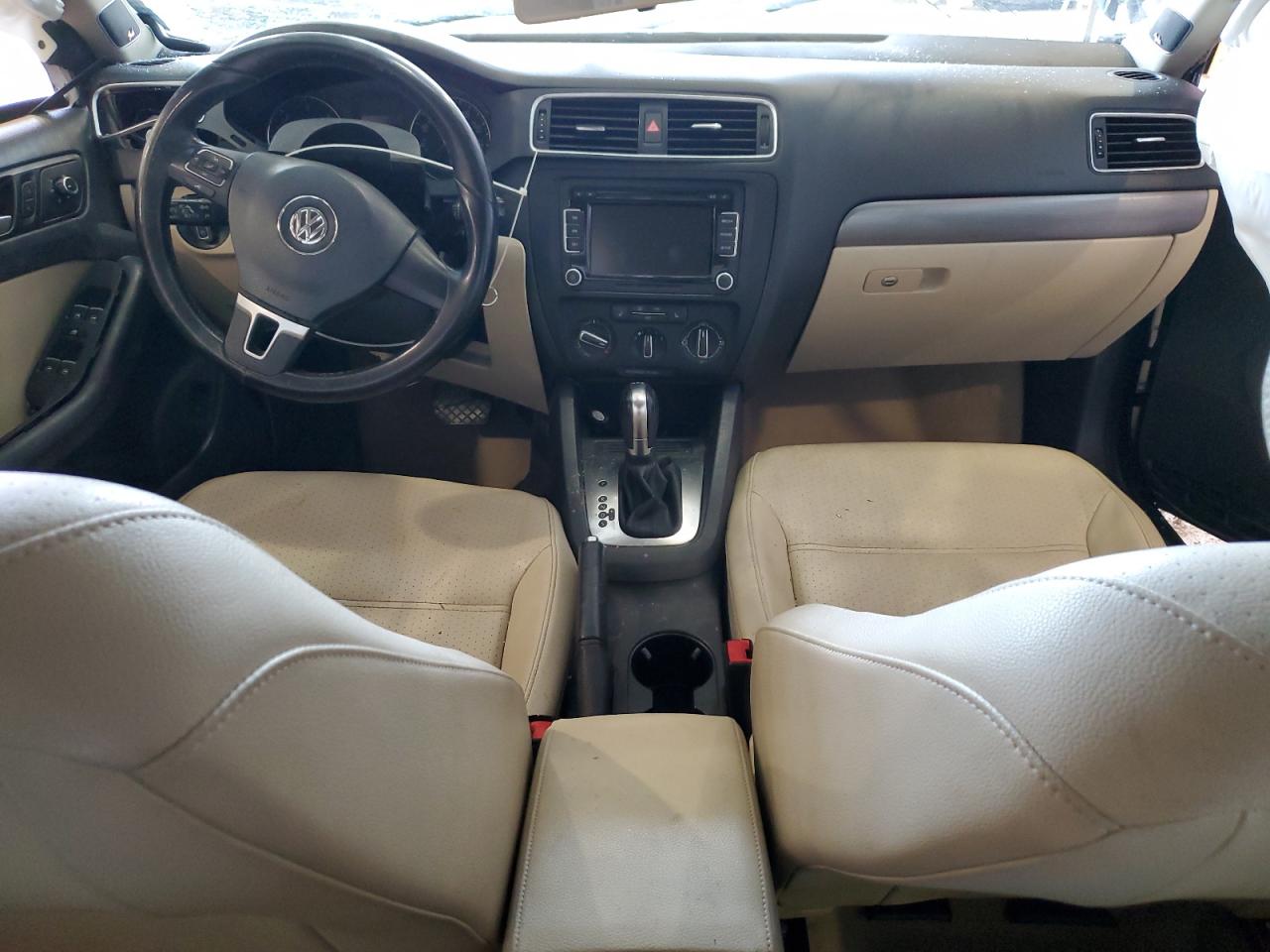 2014 Volkswagen Jetta VIN 3VWLL7AJ9EM392823 Copart auction photo, rollover damage thumbnail 8