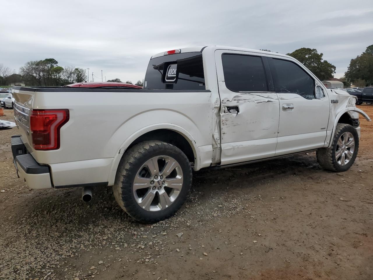 2017 Ford F-150 VIN 1FTEW1EG1HFA98710 Copart auction photo, front end / side damage thumbnail 3