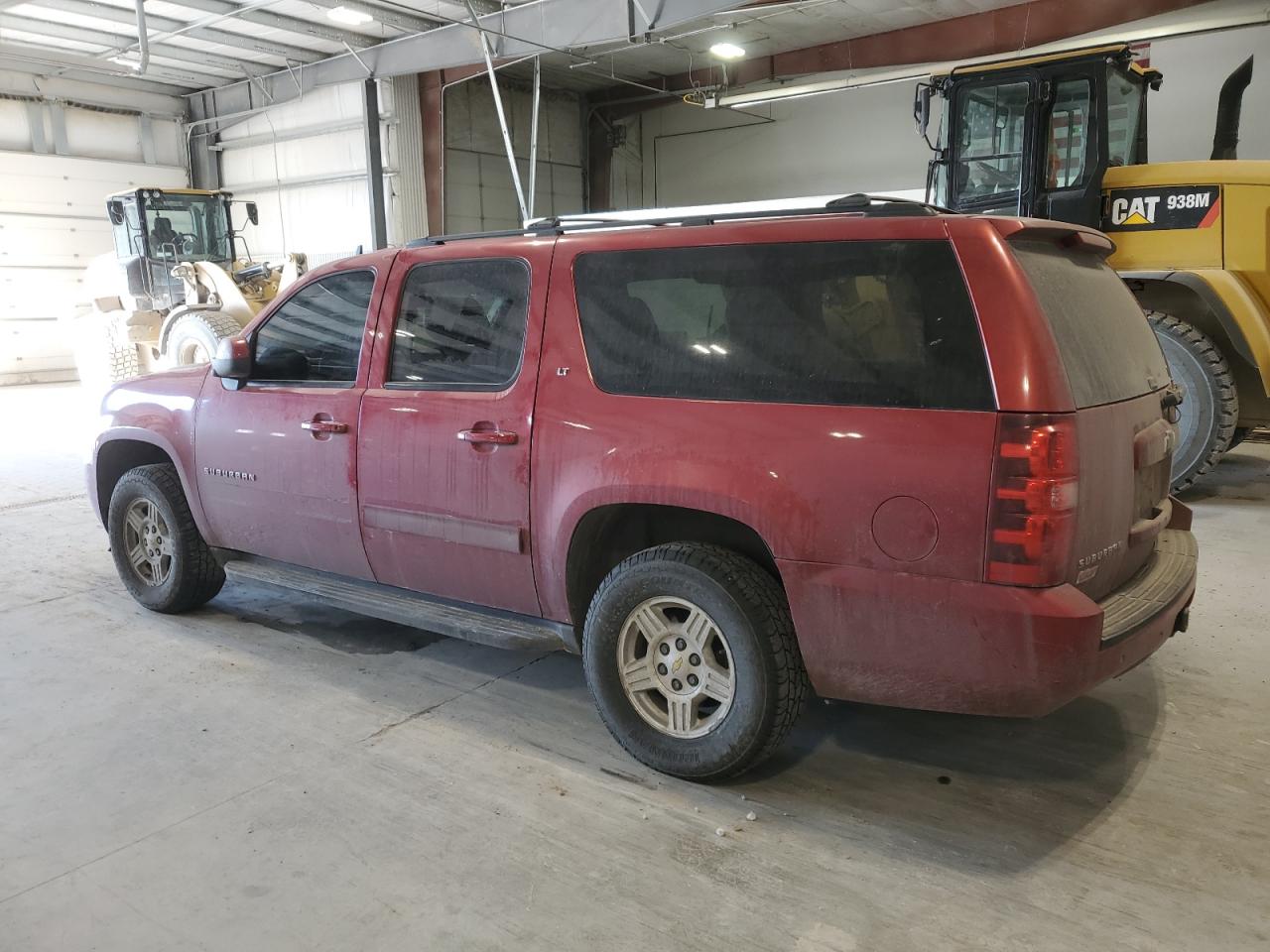 2014 Chevrolet Suburban VIN 1GNSKJE74ER226325 Copart auction photo, all over damage thumbnail 2