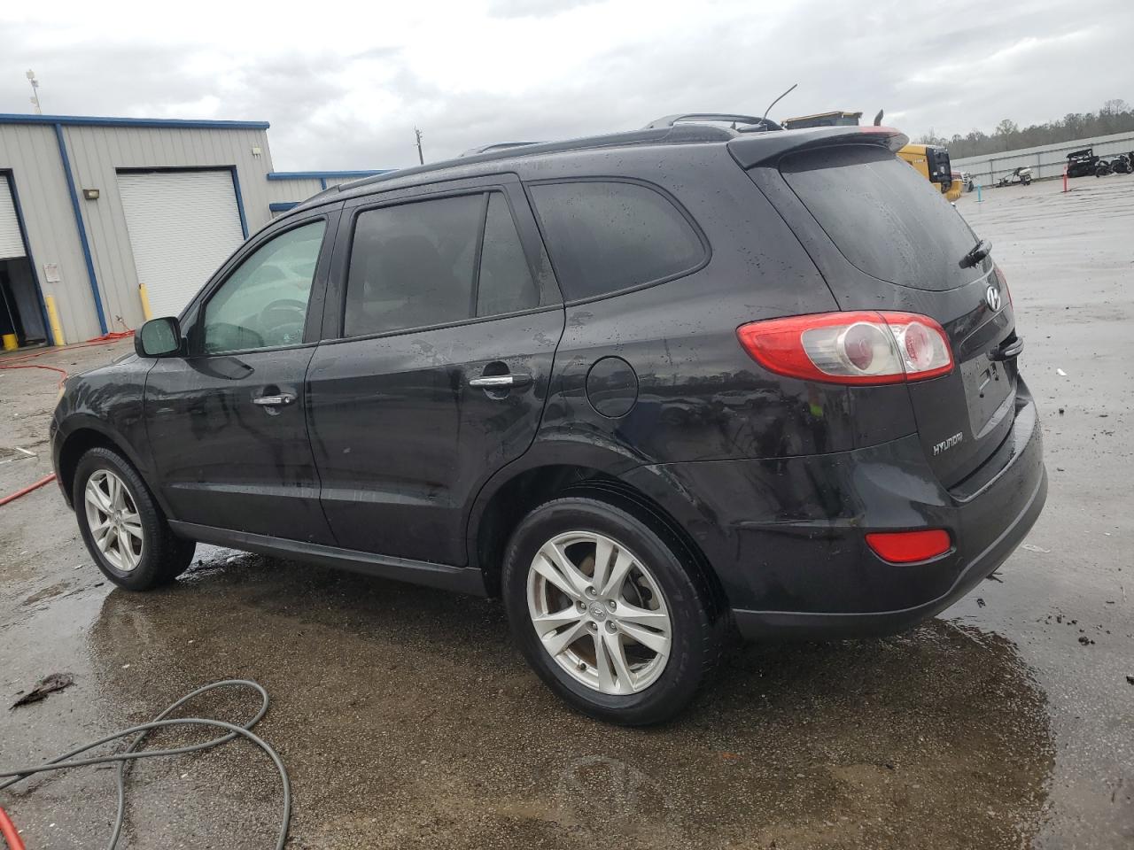 2011 Hyundai Santa Fe VIN 5XYZK4AG8BG075241 Copart auction photo, front end / side damage thumbnail 2