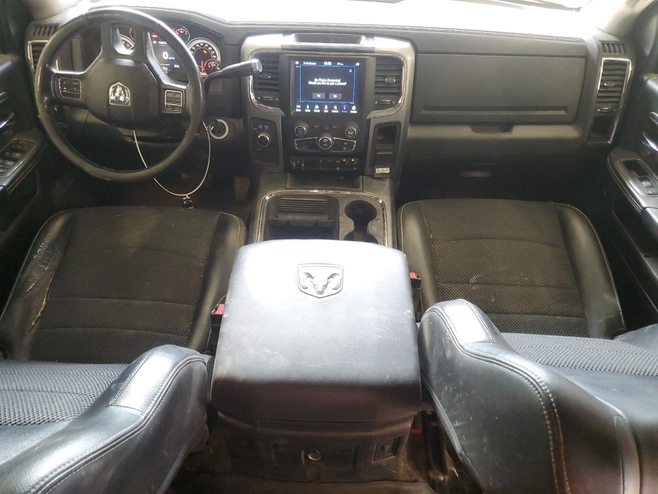 2018 RAM 3500 VIN 3C63R3HL6JG423138 Copart auction photo, front end damage thumbnail 8