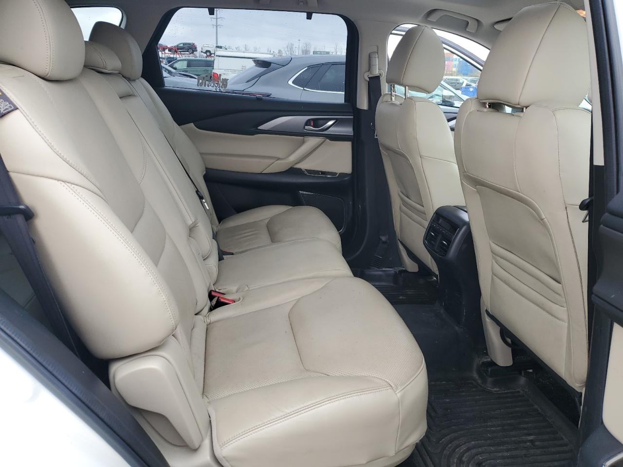 2017 Mazda CX-9 VIN JM3TCBCYXH0133837 Copart auction photo, minor dent/scratches damage thumbnail 11