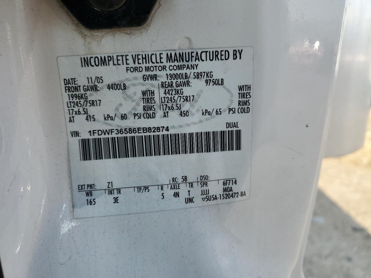 2006 Ford F350 VIN 1FDWF36586EB82874 Copart auction photo, front end / undercarriage damage thumbnail 16