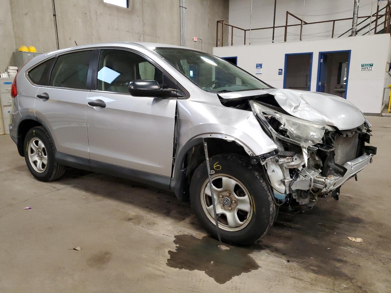 2016 Honda CR-V VIN 2HKRM4H35GH602276 Copart auction photo, front end / hail damage thumbnail 4