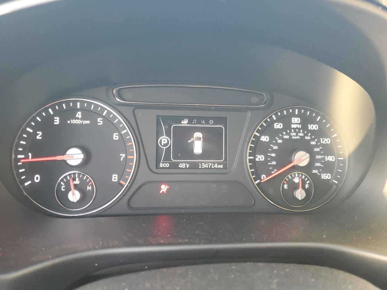 2017 KIA Sorento VIN 5XYPG4A3XHG273270 Copart auction photo, side / minor dent/scratches damage thumbnail 9