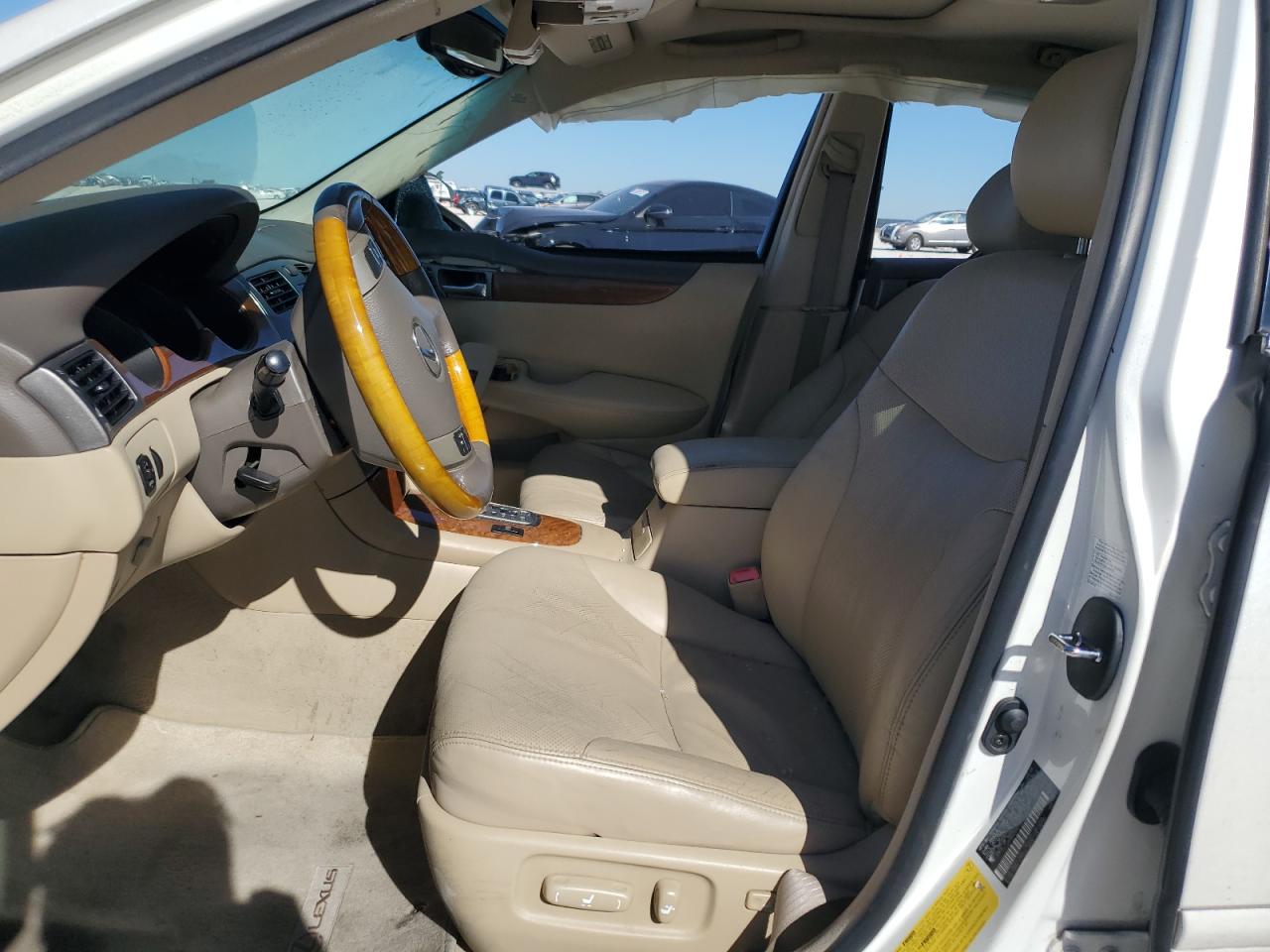 2005 Lexus ES VIN JTHBA30G155112626 Copart auction photo, side / front end damage thumbnail 7