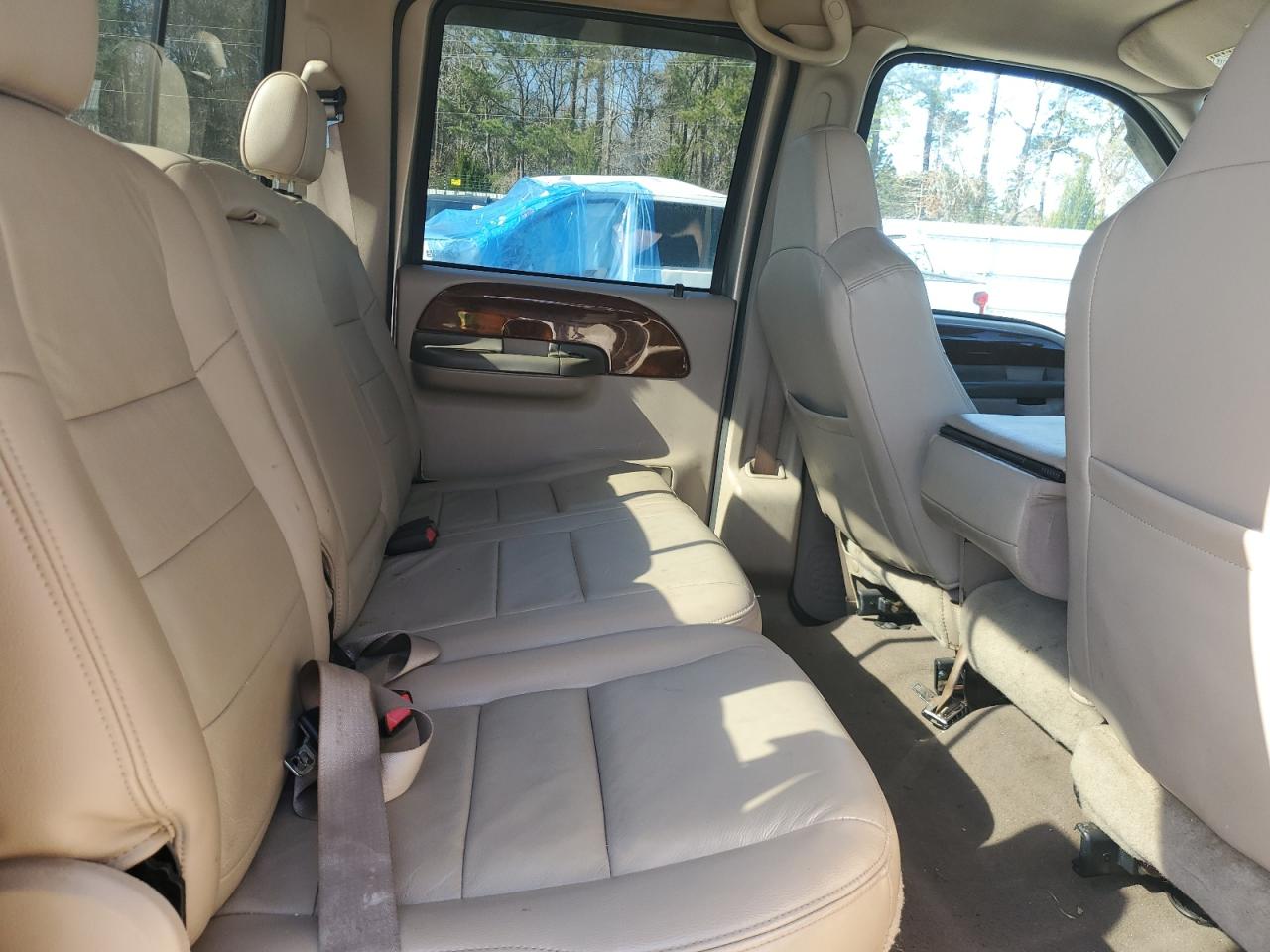 2004 Ford F250 VIN 1FTNW21P84EC46623 Copart auction photo, front end / rear end damage thumbnail 10
