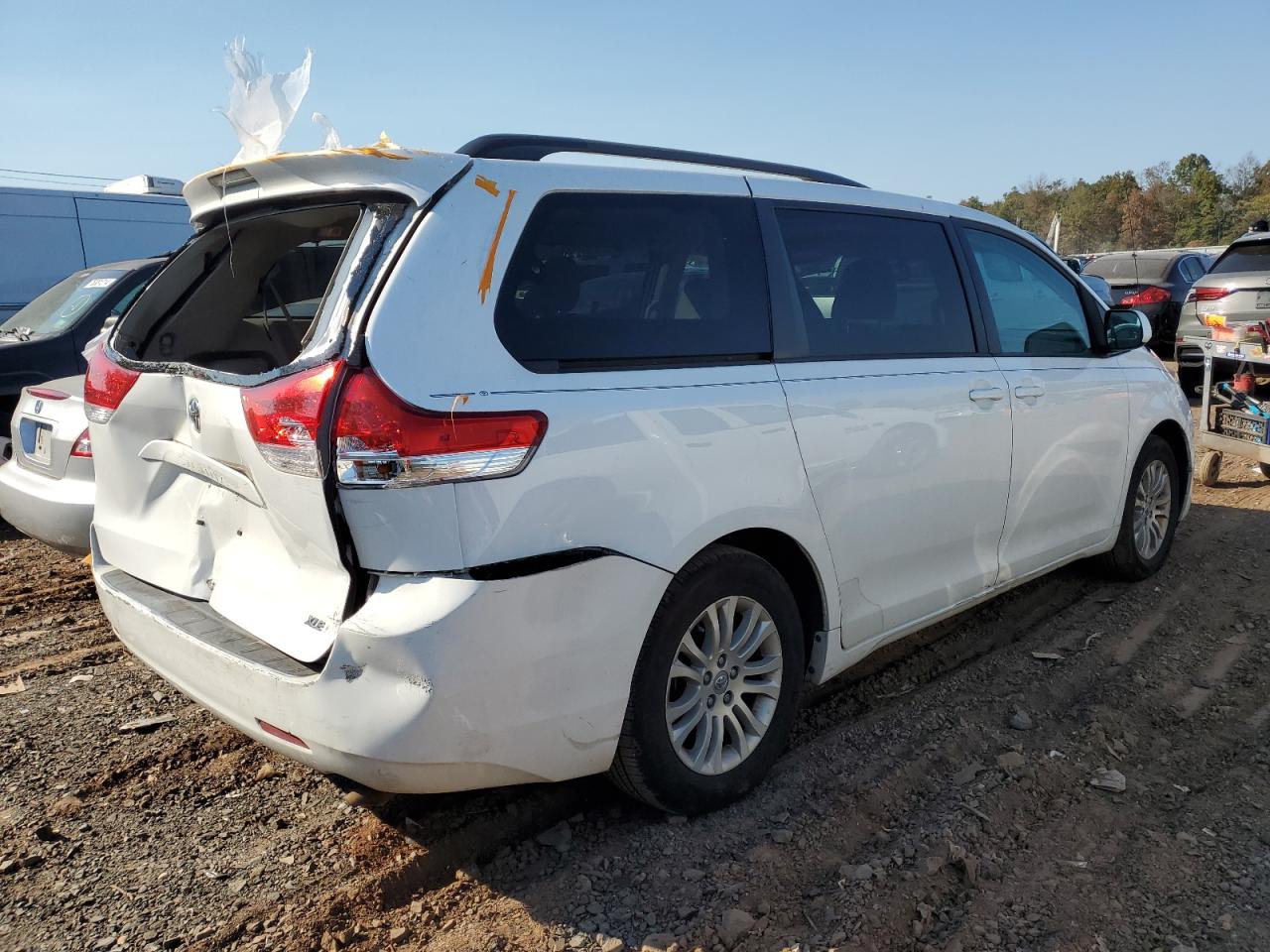 2014 Toyota Sienna VIN 5TDYK3DC4ES445591 Copart auction photo, rear end damage thumbnail 3