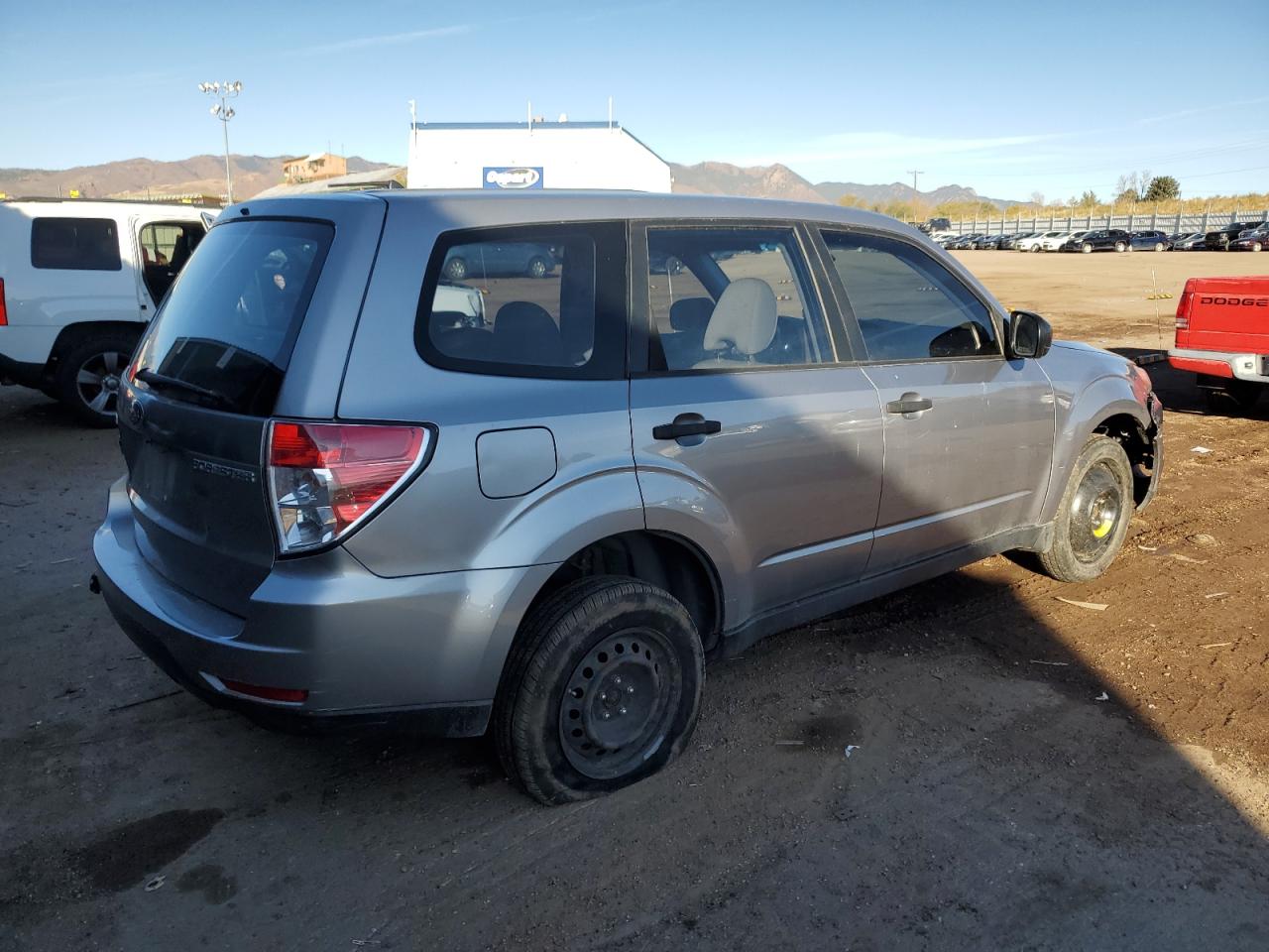 2009 Subaru Forester VIN JF2SH61689H746736 Copart auction photo, vandalism / front end damage thumbnail 3