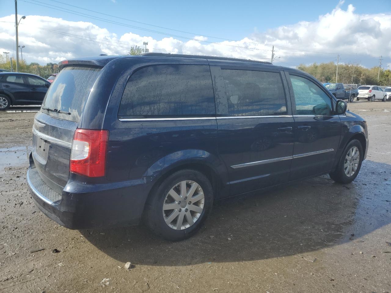 2014 Chrysler Town & Country VIN 2C4RC1BG3ER367597 Copart auction photo, rear end / minor dent/scratches damage thumbnail 3