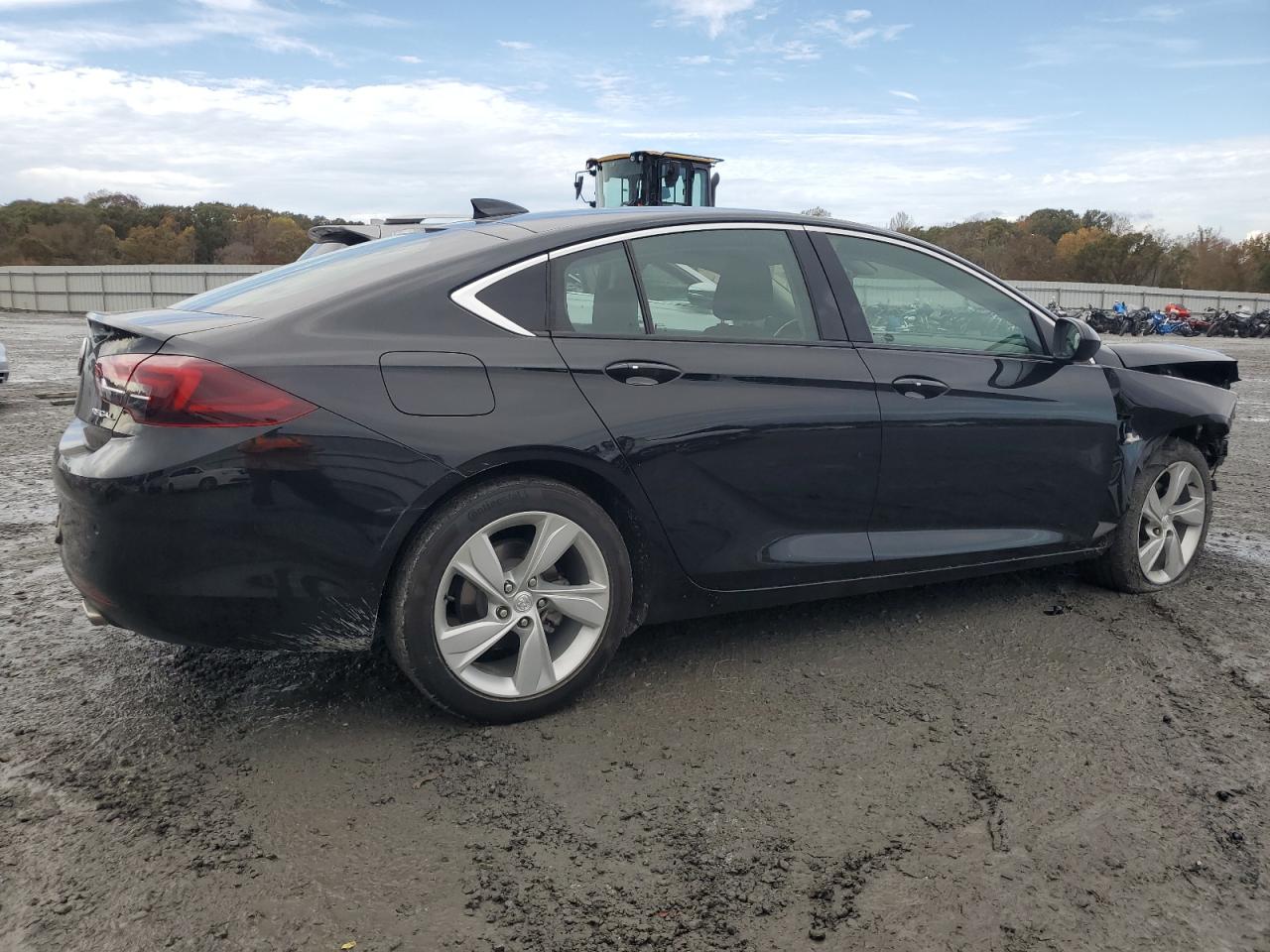 2018 Buick Regal VIN W04GL6SX7J1060950 Copart auction photo, front end / minor dent/scratches damage thumbnail 3