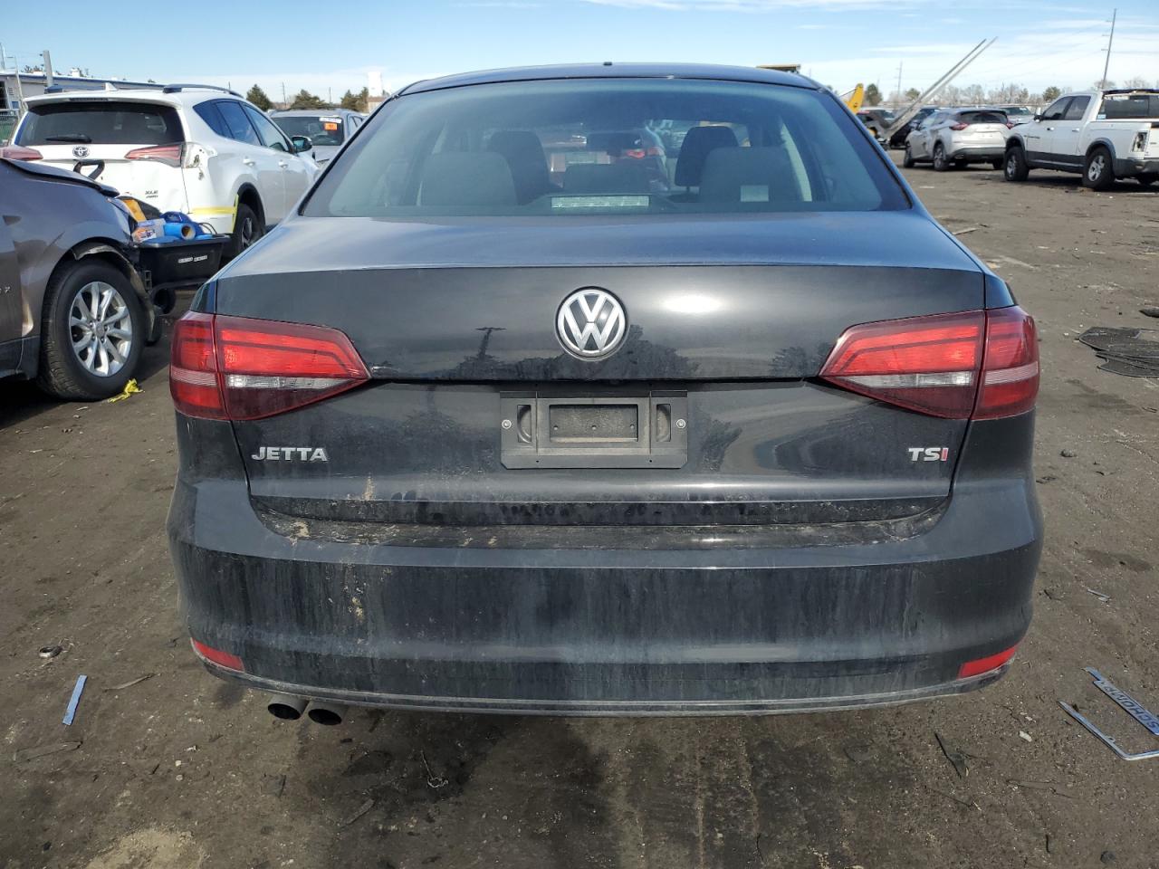 2018 Volkswagen Jetta VIN 3VW2B7AJ9JM214855 Copart auction photo, front end / side damage thumbnail 6