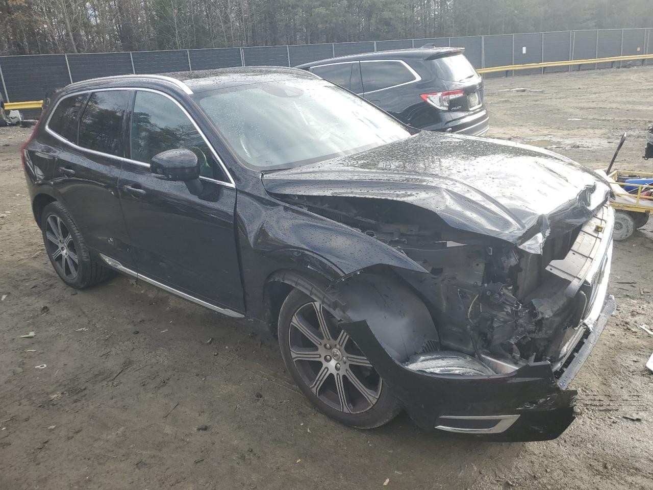 2021 Volvo XC60 VIN YV4102RL6M1685468 Copart auction photo, front end damage thumbnail 4