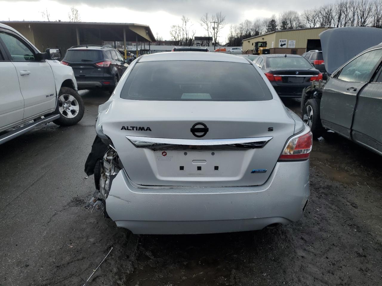 2014 Nissan Altima VIN 1N4AL3AP9EN380061 Copart auction photo, rear end / front end damage thumbnail 6