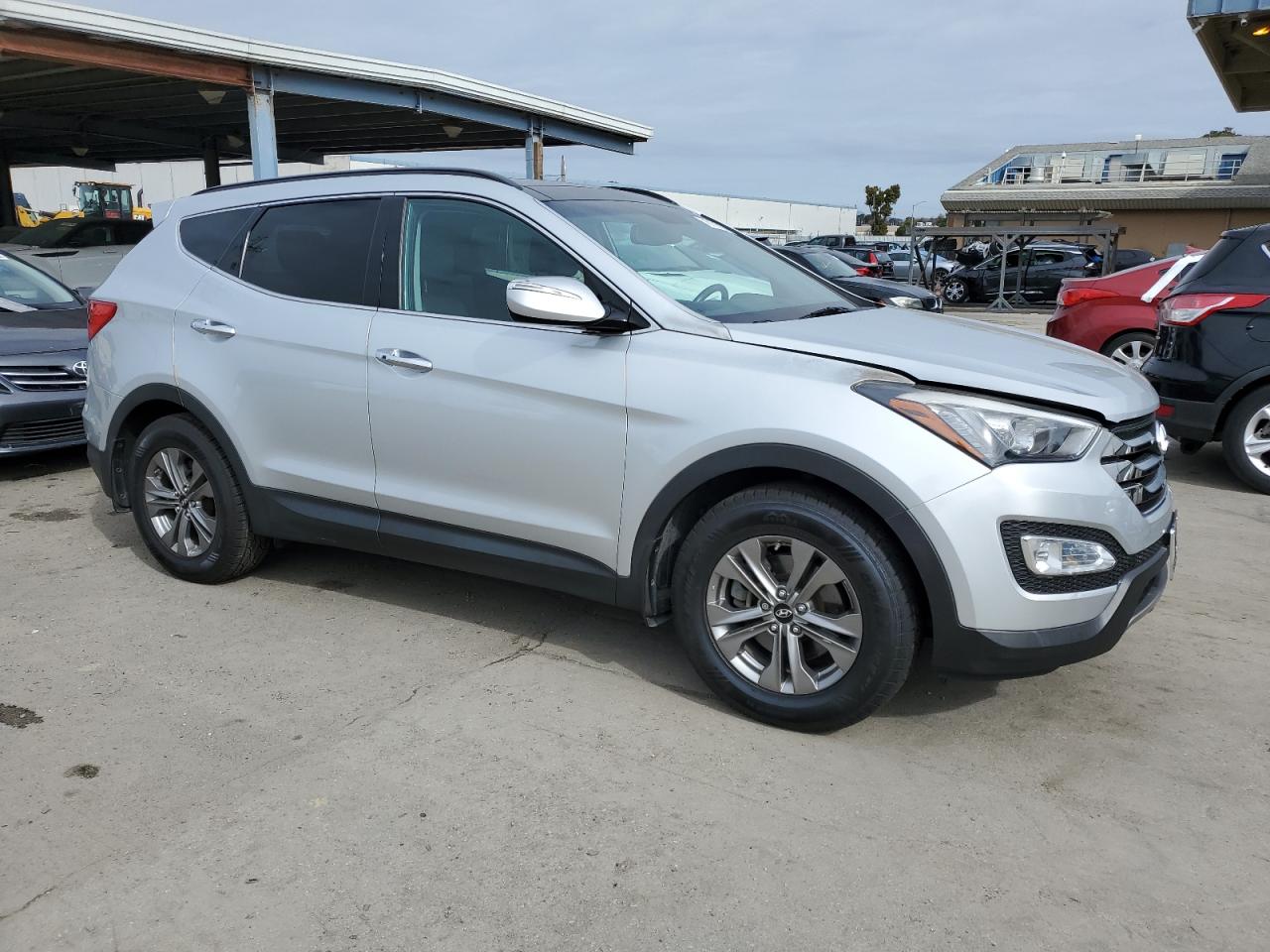 2016 Hyundai Santa Fe VIN 5XYZU3LB0GG325780 Copart auction photo, burn - engine damage thumbnail 4