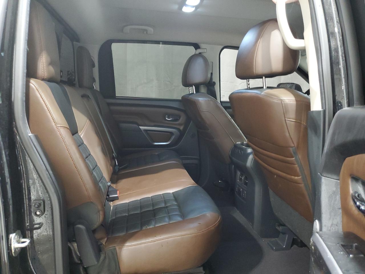 2017 Nissan Titan VIN 1N6BA1F49HN562657 Copart auction photo, front end / side damage thumbnail 10