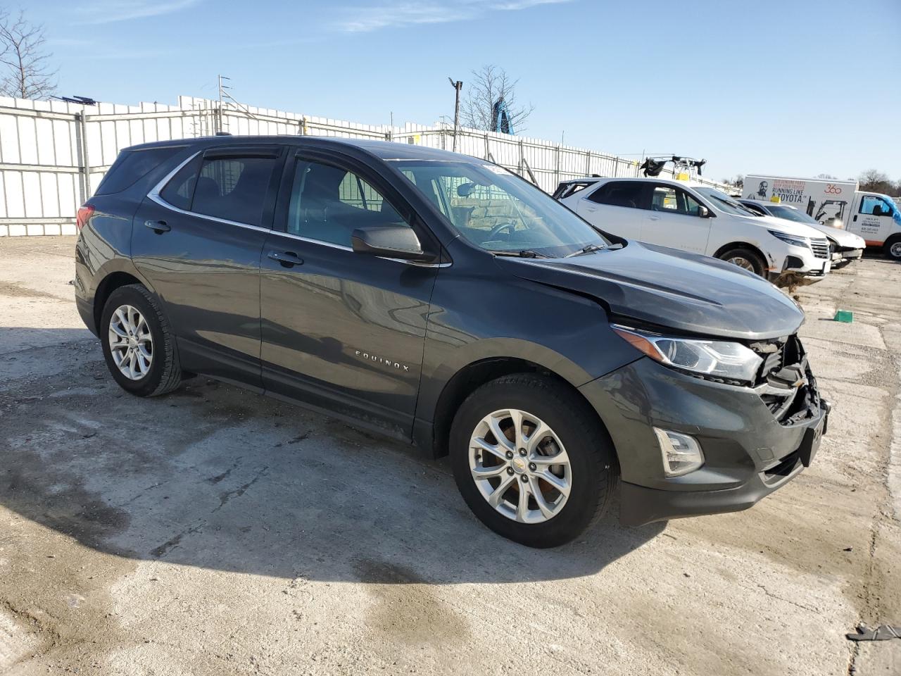 2018 Chevrolet Equinox VIN 2GNAXJEV7J6239314 Copart auction photo, front end / minor dent/scratches damage thumbnail 4