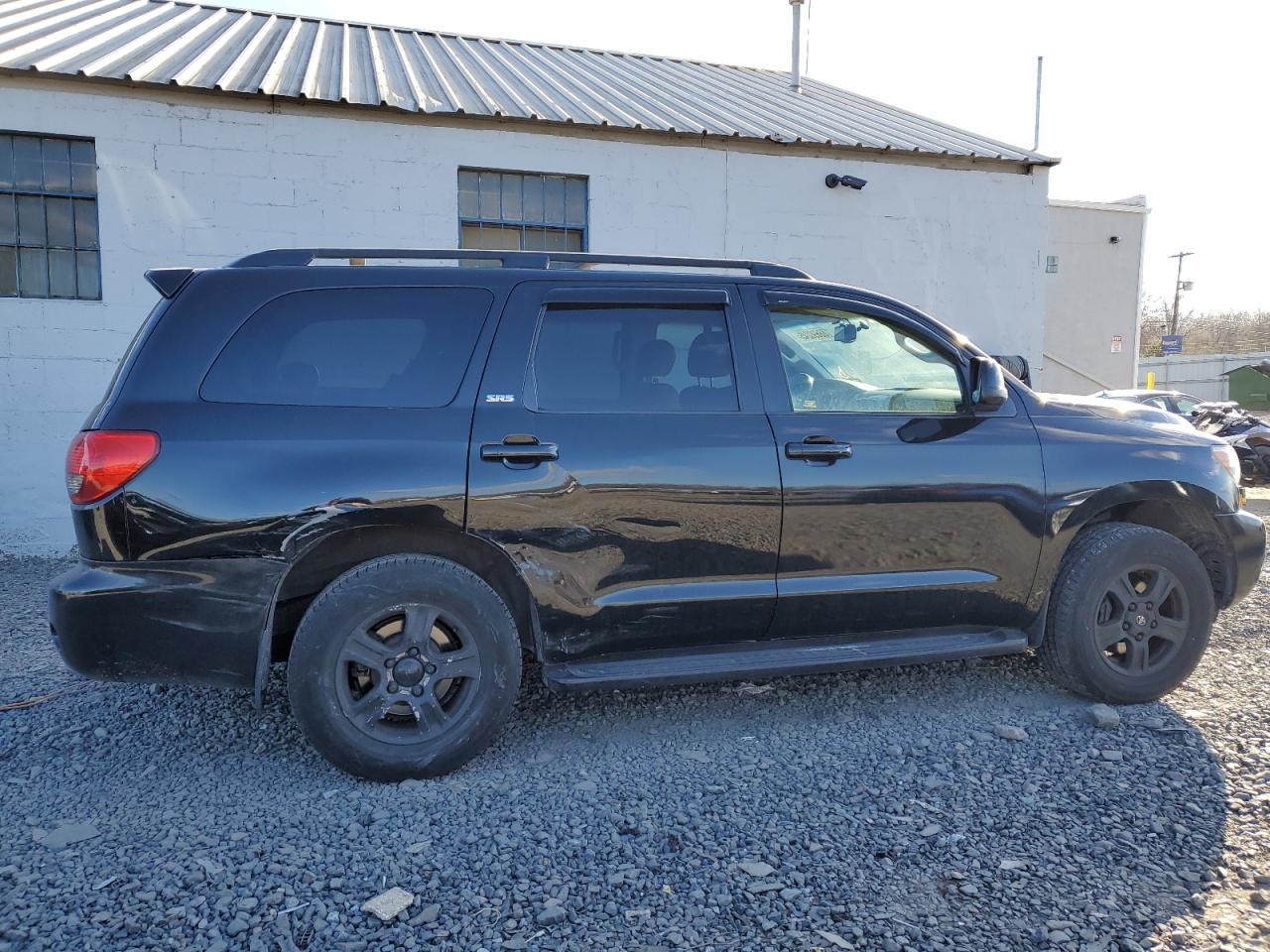 2011 Toyota Sequoia VIN 5TDBY5G1XBS042298 Copart auction photo, side / minor dent/scratches damage thumbnail 3