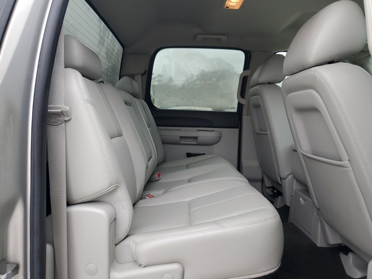 2011 Chevrolet Silverado VIN 3GCPCSE09BG206393 Copart auction photo, burn / minor dent/scratches damage thumbnail 10