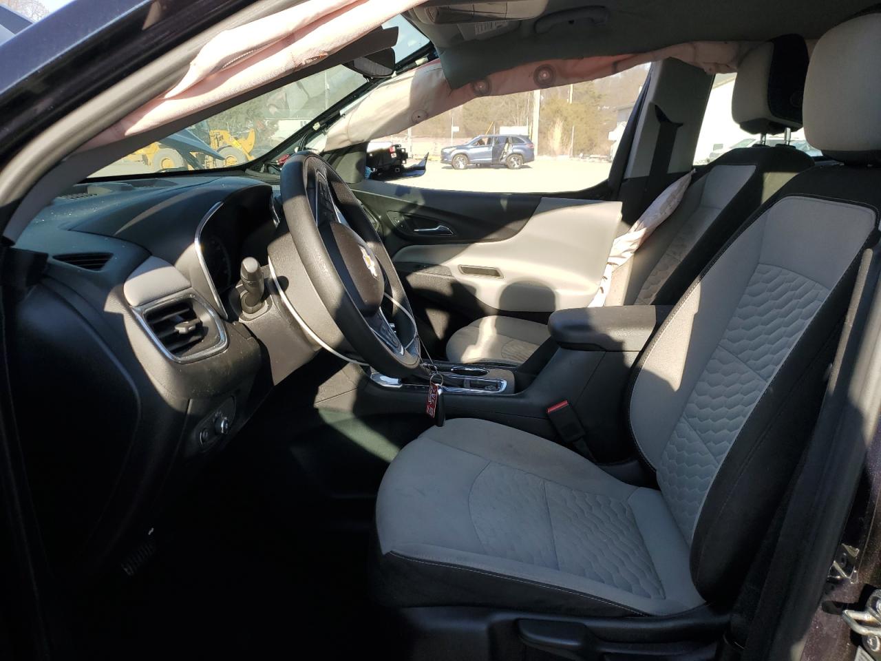 2020 Chevrolet Equinox VIN 3GNAXHEV0LS523204 Copart auction photo, side / rear end damage thumbnail 7