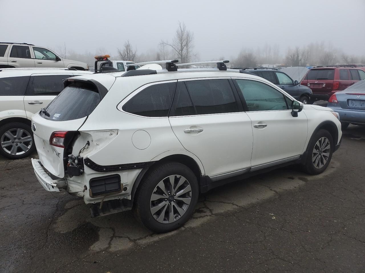 2017 Subaru Outback VIN 4S4BSATC7H3402229 Copart auction photo, rear end damage thumbnail 3