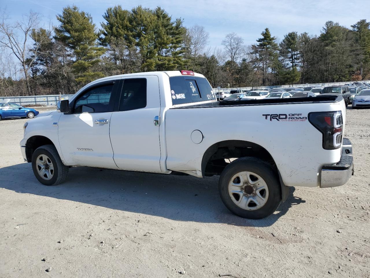 2008 Toyota Tundra VIN 5TBBT54128S460665 Copart auction photo, side / mechanical damage thumbnail 2