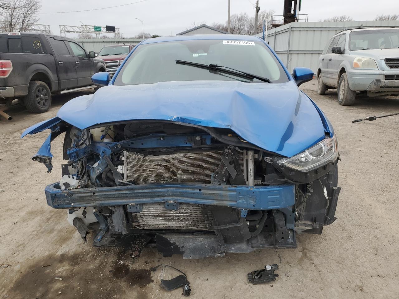 2020 Ford Fusion VIN 3FA6P0LUXLR170087 Copart auction photo, front end damage thumbnail 5