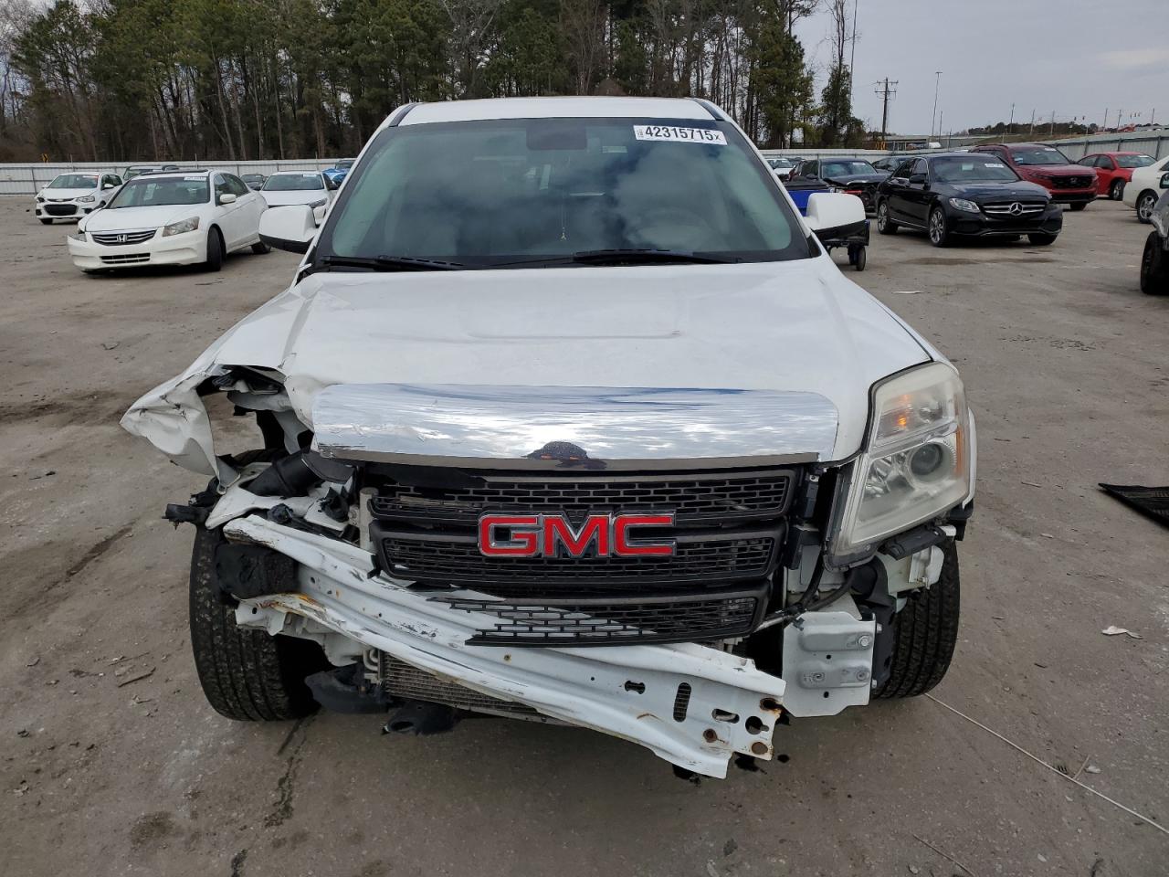 2015 GMC Terrain VIN 2GKALMEK3F6197375 Copart auction photo, front end damage thumbnail 5