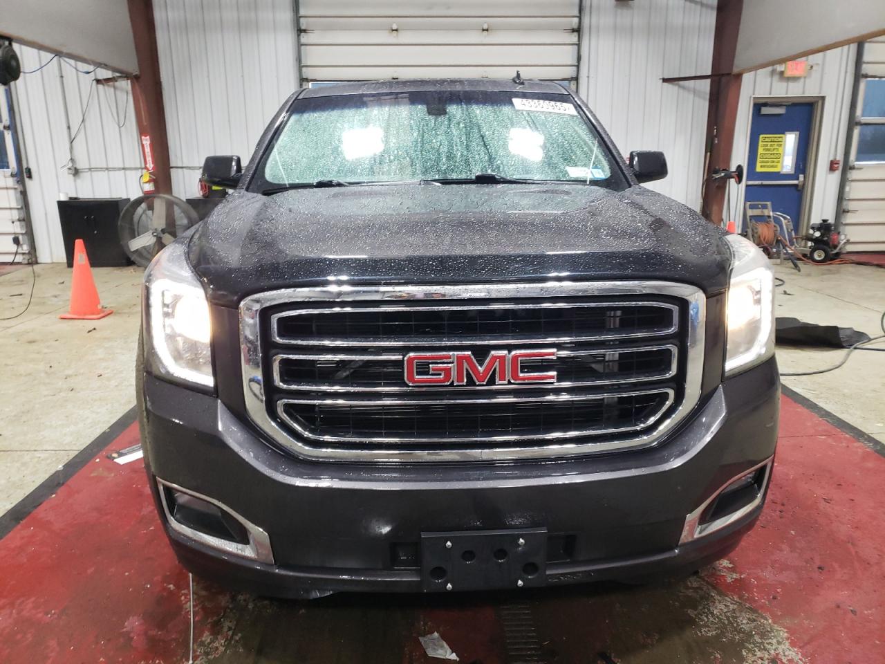 2015 GMC Yukon VIN 1GKS2GKC1FR258815 Copart auction photo, side damage thumbnail 5